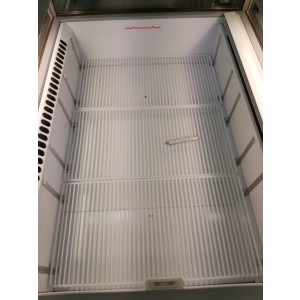 Tefcold UHD200 kylmä ja pakasteallas