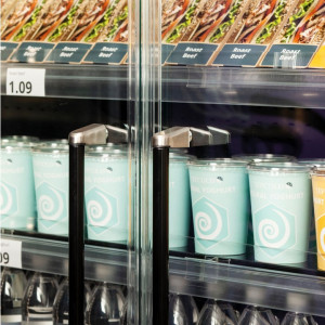 Kylmäkaappi lasiovilla Tefcold Galaxy+ GP10FGD