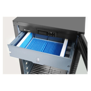 Raakakypsytyskaappi Hendi Arktic, musta