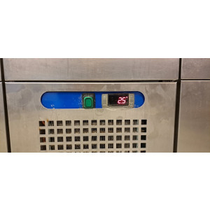 Käytetty kylmävetolaatikosto elintarvikkeille GN1/1 RE16010